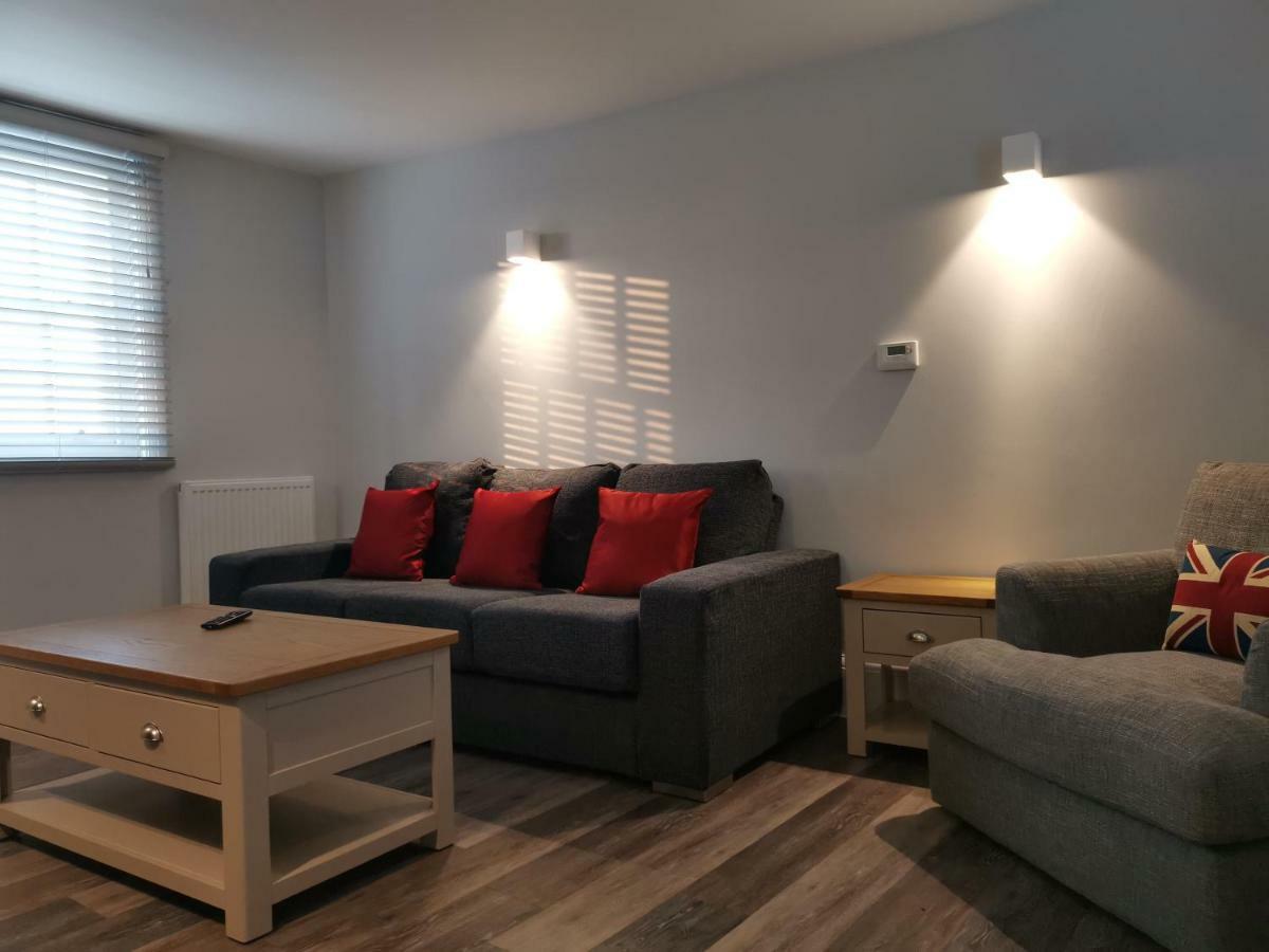 Cavendish House With Secure, Allocated Parking, 2 Mins Walk From Windsor Castle Szoba fotó